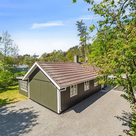 Smilla - 300m From The Sea By Interhome *