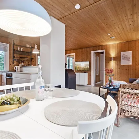 Smilla - 300m From The Sea By Interhome Neksø